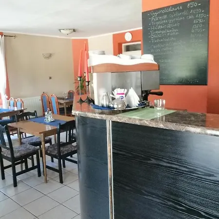Flamingo Etterem Szallashely 3* Somlojeno